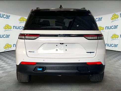 Used 2022 Jeep Grand Cherokee Trailhawk AWD/4WD image 5