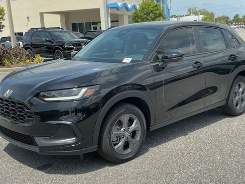 New 2026 Honda HR-V LX image 1