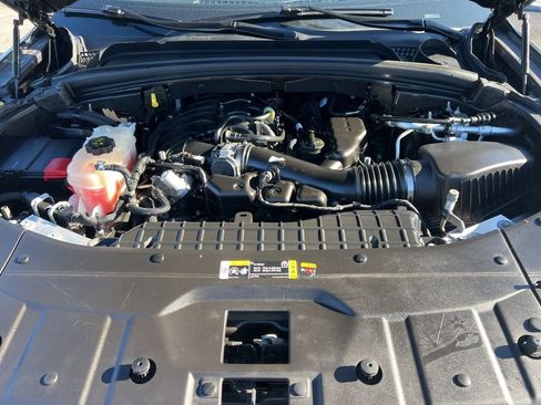 Used 2022 Jeep Grand Cherokee L Altitude image 11