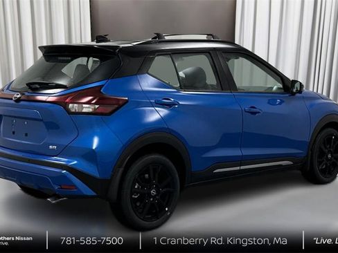 Used 2024 Nissan Kicks SR w/ SR Premium Package image 5