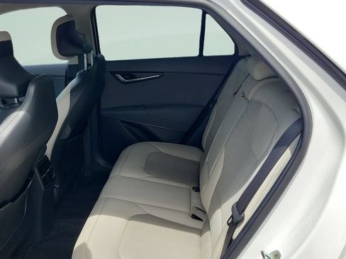 Used 2023 Kia Niro EX FWD image 10