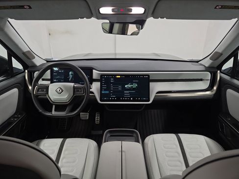 Used 2024 Rivian R1S Adventure image 27