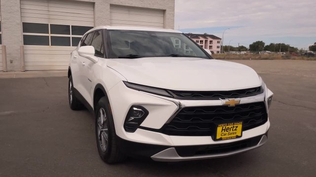 Used 2024 Chevrolet Blazer LT AWD/4WD image 4