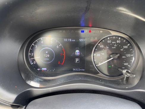 Used 2024 Nissan Kicks SR image 7