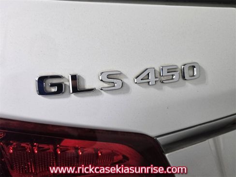 Used 2017 Mercedes-Benz GLS 450 4MATIC image 8