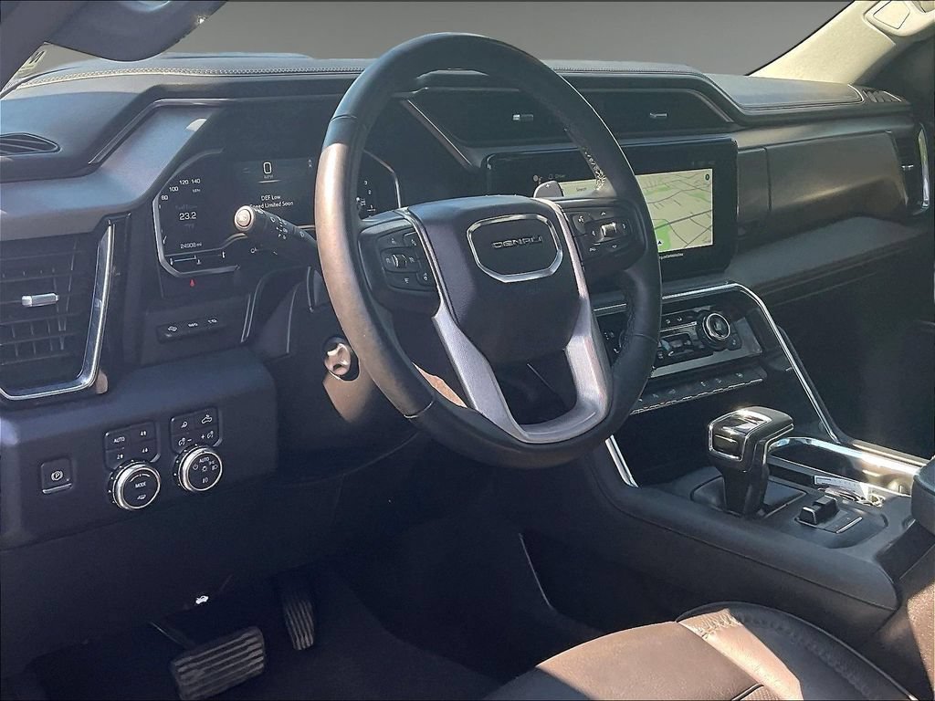 Used 2024 GMC Sierra 1500 Denali w/ Denali Reserve Package AWD/4WD image 7
