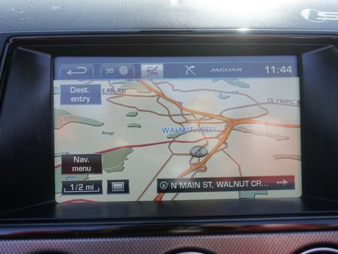 Used 2017 Jaguar F-TYPE S image 19