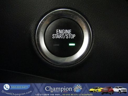 Used 2020 GMC Terrain Denali w/ GMC Pro Grade Package AWD/4WD image 38