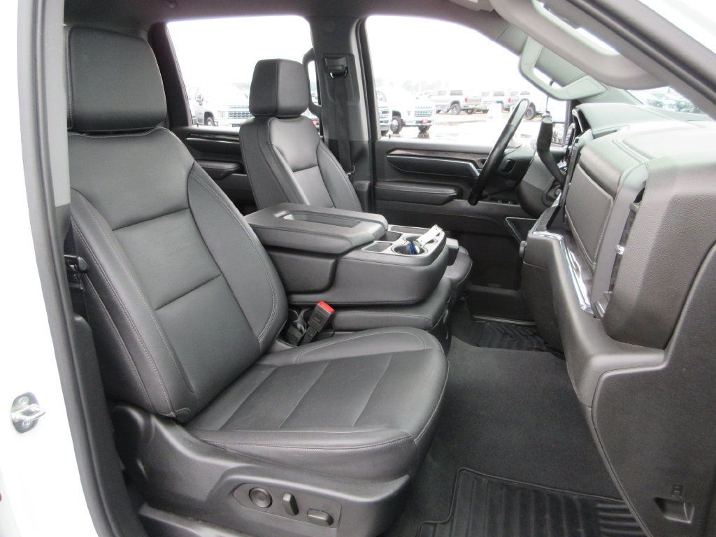Certified 2024 Chevrolet Silverado 2500 LTZ AWD/4WD image 22