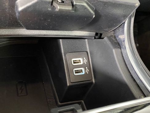 Used 2020 Ford Edge Titanium w/ Equipment Group 301A image 20