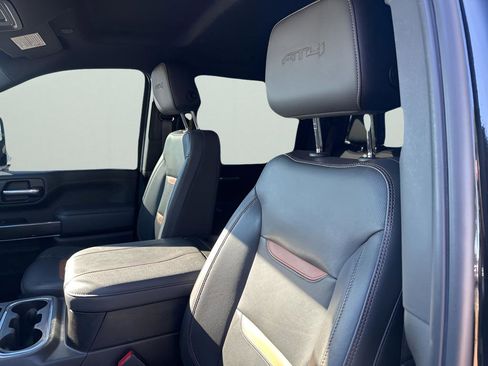 Used 2023 GMC Sierra 2500 AT4 w/ Gooseneck/5TH Wheel Package image 27