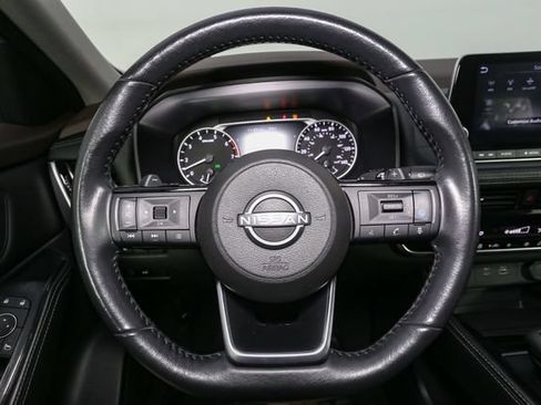 Used 2023 Nissan Rogue SL AWD/4WD image 27