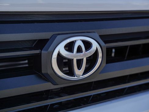 New 2026 Toyota Tacoma SR5 image 5