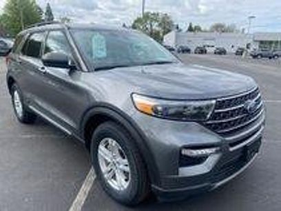 Certified 2023 Ford Explorer XLT w/ Equipment Group 202A