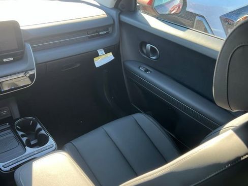 New 2026 Hyundai Ioniq 5 SEL image 16