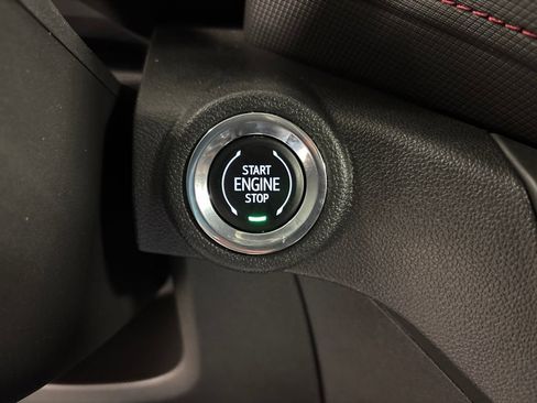 Used 2023 Chevrolet TrailBlazer RS image 41