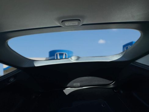 Used 2023 Honda HR-V LX image 33