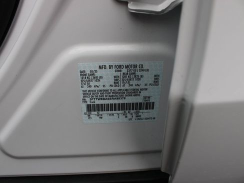 Used 2025 Ford Maverick XL w/ Equipment Group 102A AWD/4WD image 25