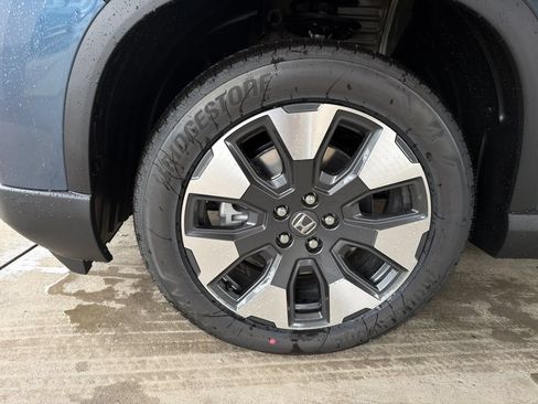 Used 2026 Honda Pilot Elite image 10