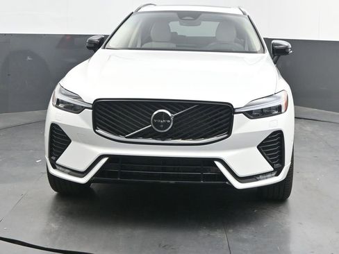 New 2026 Volvo XC60 B5 Ultra w/ Protection Package Premier image 2