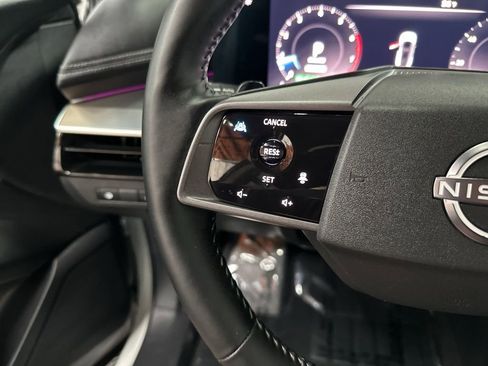 Used 2025 Nissan Murano SL image 15