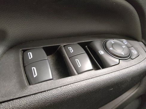 Used 2022 Chevrolet Equinox LT FWD image 27