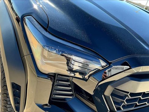 Used 2024 Toyota Tacoma TRD Off-Road image 25