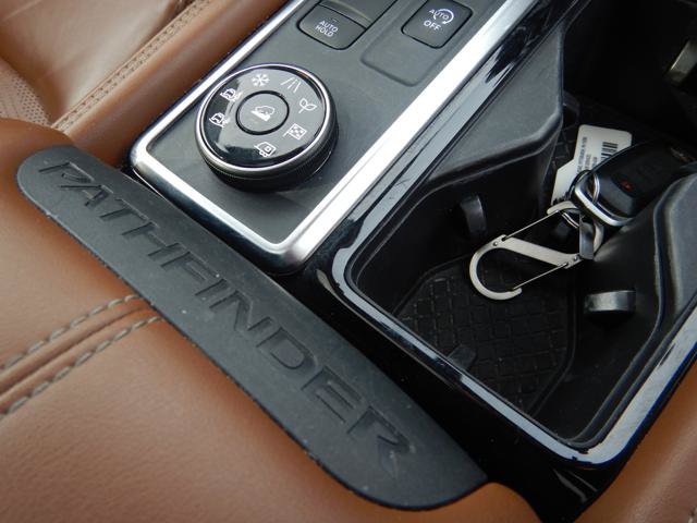 Used 2024 Nissan Pathfinder Platinum AWD/4WD image 24
