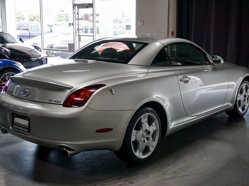 Used 2004 Lexus SC 430 Convertible RWD image 32