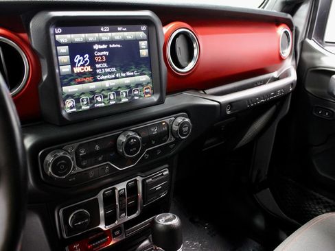 Used 2019 Jeep Wrangler Unlimited Rubicon AWD/4WD image 30