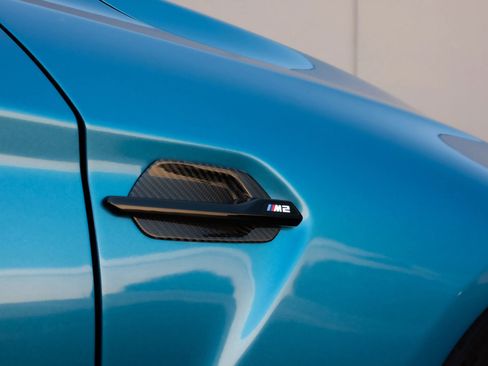 Used 2018 BMW M2 Coupe 2D image 32