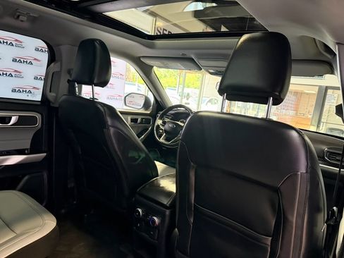Used 2021 Ford Explorer XLT w/ Equipment Group 202A AWD/4WD image 56