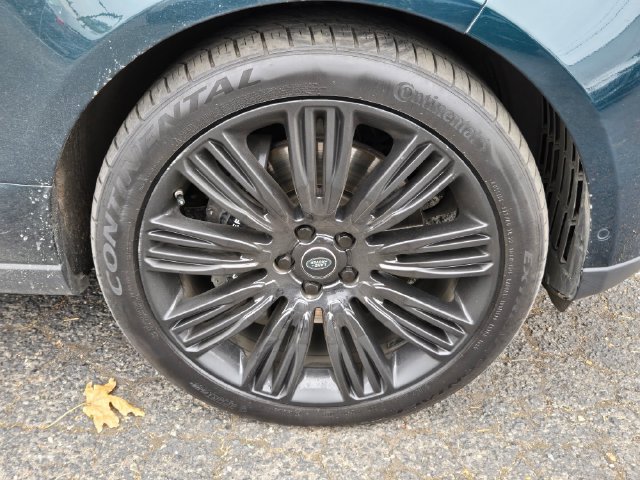 Used 2019 Land Rover Range Rover Supercharged AWD/4WD image 9