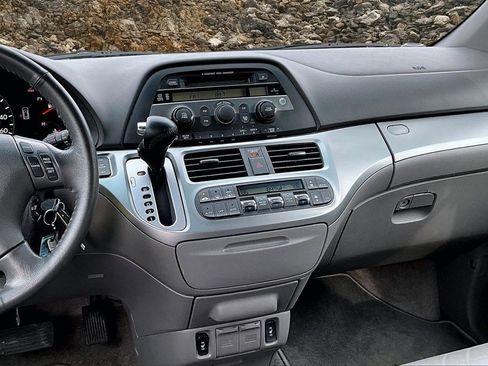 Used 2010 Honda Odyssey EX-L image 6
