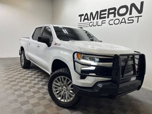 Used 2022 Chevrolet Silverado 1500 RST w/ Convenience Package II AWD/4WD image 1