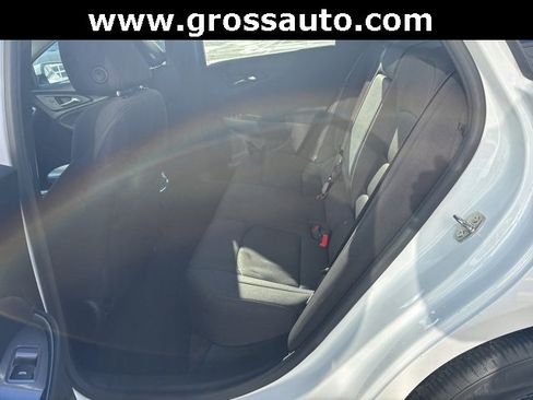 Used 2023 Chevrolet Malibu LT image 25