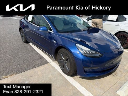 Used 2020 Tesla Model 3 Standard Range RWD image 2