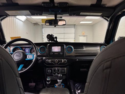 Used 2020 Jeep Wrangler Unlimited Sport S image 20