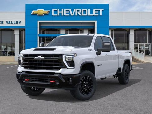 New 2026 Chevrolet Silverado 3500 LT w/ Trail Boss Package image 6