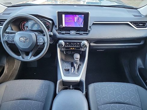 Used 2023 Toyota RAV4 XLE image 17