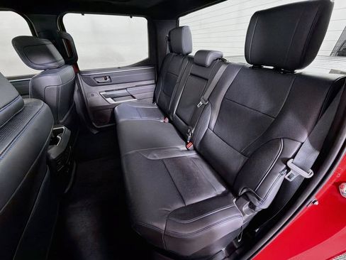 Used 2024 Toyota Tundra Platinum AWD/4WD image 25