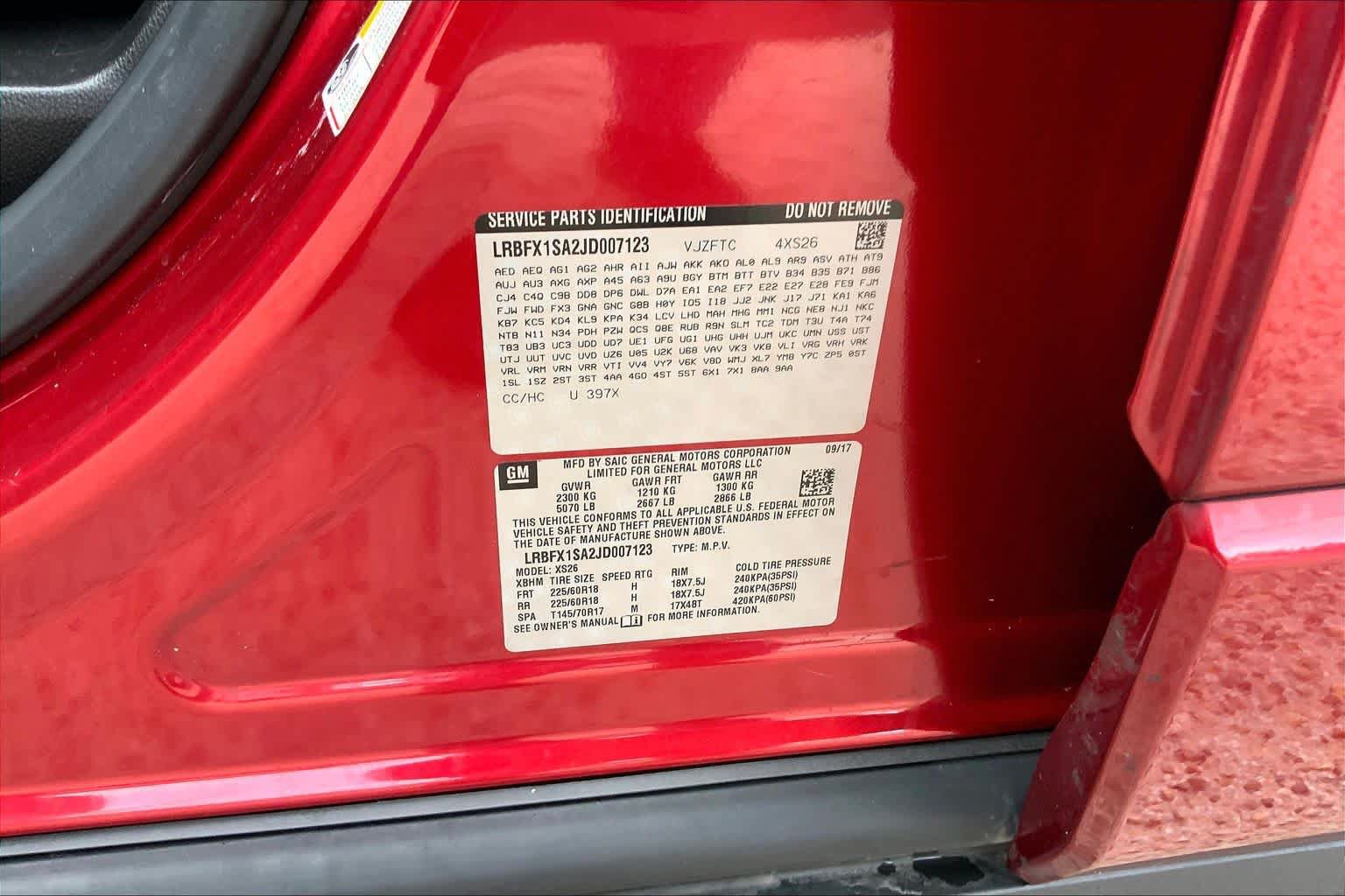 Used 2018 Buick Envision Essence FWD image 32