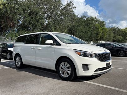 Used 2018 Kia Sedona LX