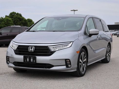 Used 2022 Honda Odyssey Touring image 6