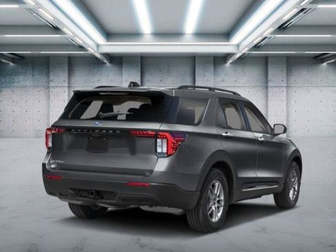 New 2026 Ford Explorer Active AWD/4WD image 17