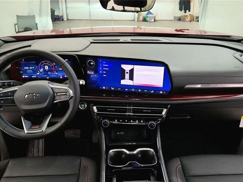 New 2026 Chevrolet Traverse Z71 w/ Driver Confidence Package image 35