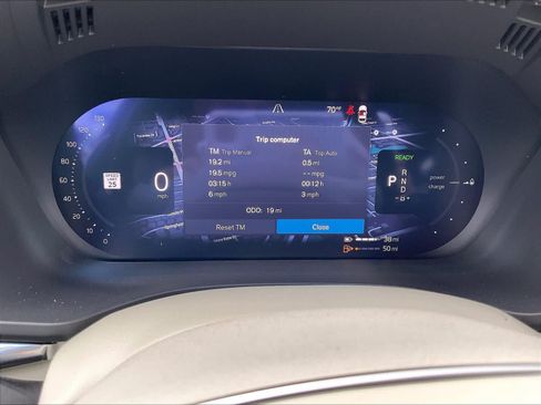 New 2026 Volvo XC60 T8 Ultra w/ Climate Package PRO AWD/4WD image 19