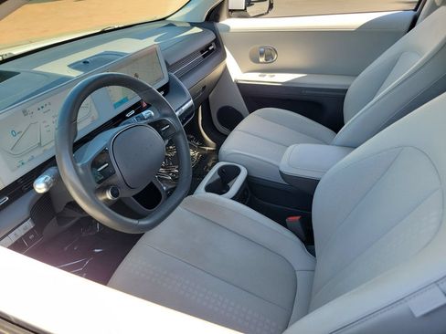 Used 2024 Hyundai Ioniq 5 Limited RWD image 3