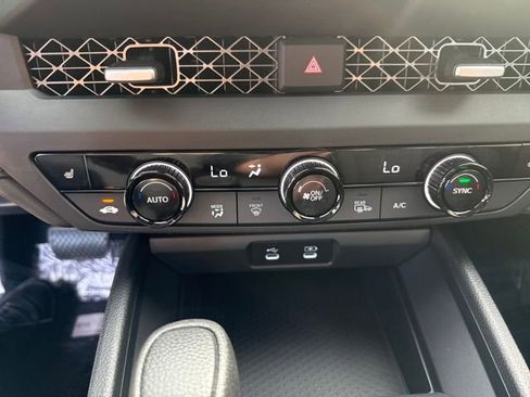 New 2025 Honda Accord SE image 15