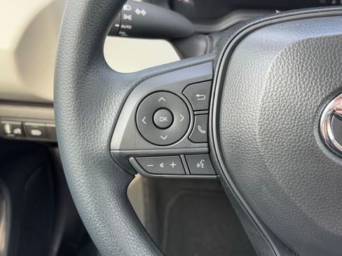 Used 2026 Toyota Corolla LE image 15